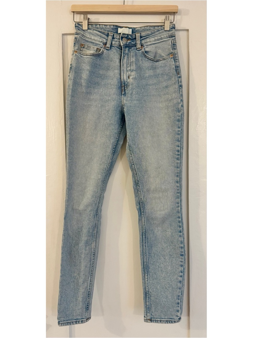 H&M High Waist Skinny Jeans Light Wash Size 6 / 38